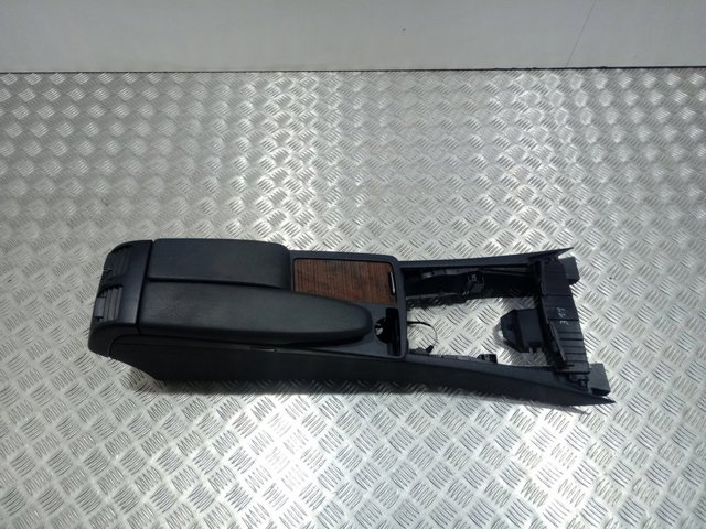  Mercedes A2046800150 ціна, від 25.34 USD