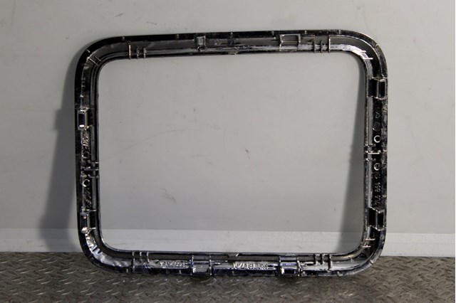  VAG 7L6864134 ціна, від 12.67 USD