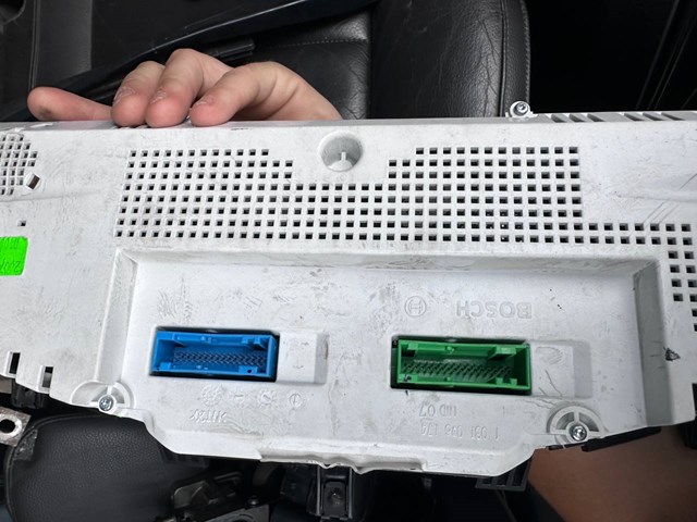 щиток приладу VAG 7L6920875L ціна, від 53.21 USD