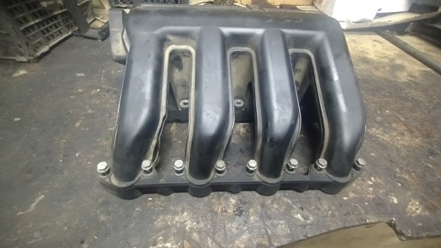  2247586 Land Rover