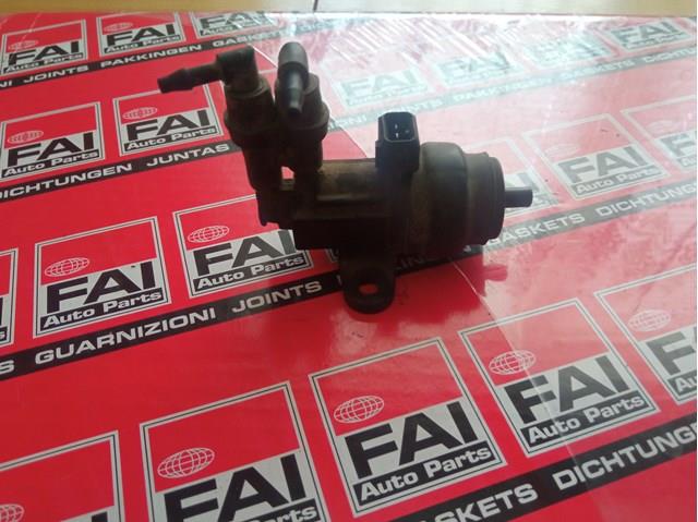  YC1Q9E882 Ford
