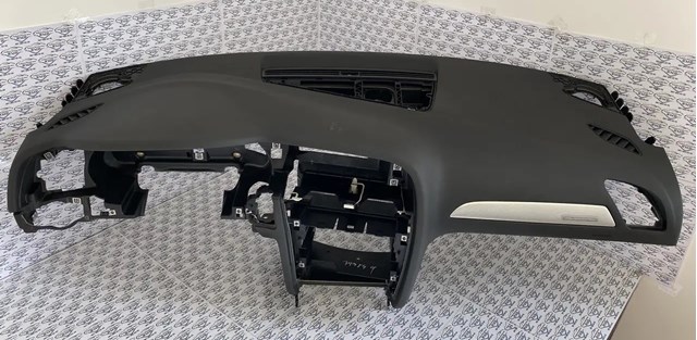  VAG 8K1857041E ціна, від 380.00 USD