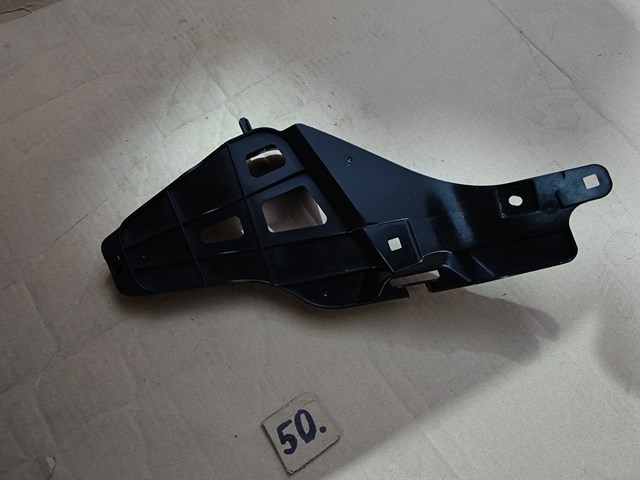 Кронштейн бампера заднього, лівий 5215633010 Toyota