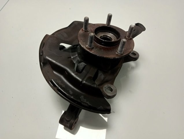 Купити D10E33031 Mazda 