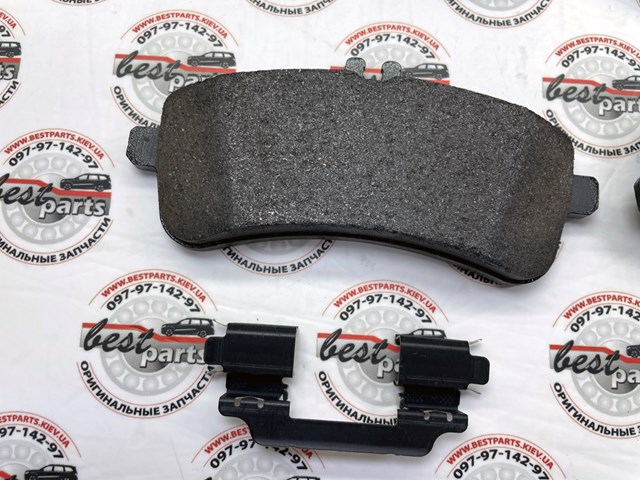  Mercedes A0004208305
