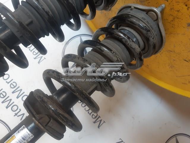 Купити A2053205768 Mercedes 