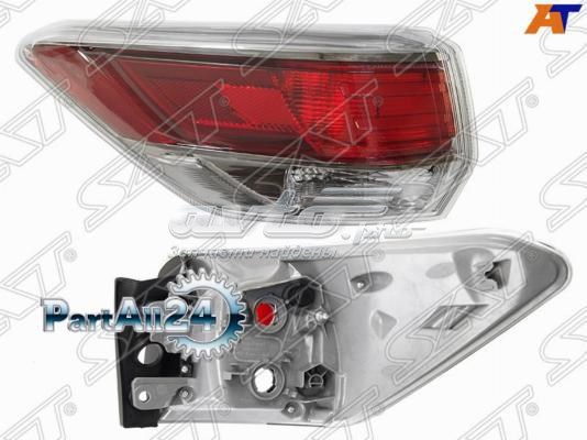 815600E110 Toyota Задня ліва зовнішня фара