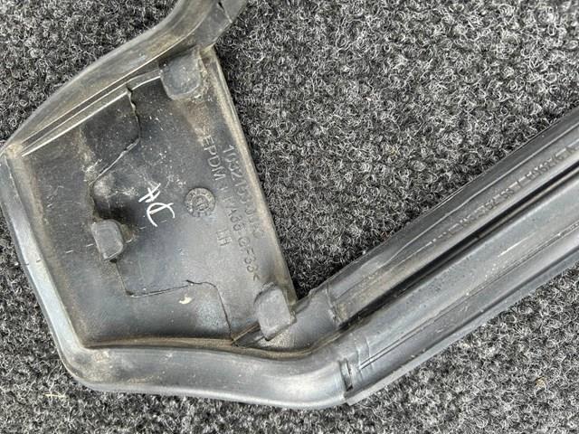 103215300C Tesla 