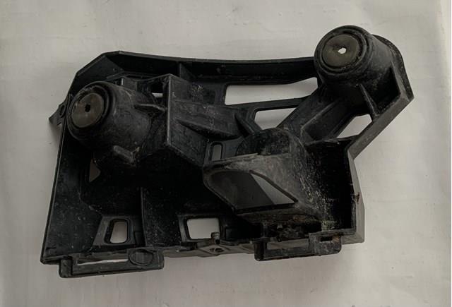 Направляюча заднього бампера, ліва Toyota 5257602191 ціна, від 103.98 USD