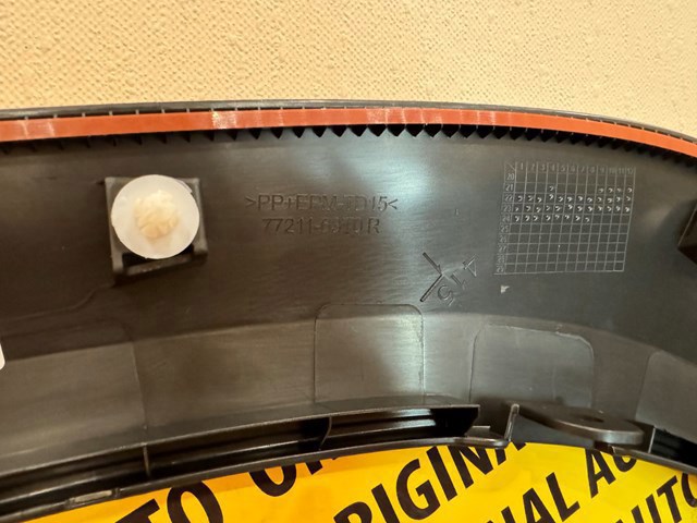 Купити 7721063T005PK Suzuki 