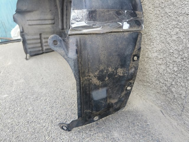 Подкрильнікі переднього крила, правий Mitsubishi MN126808 ціна, від 18.96 USD
