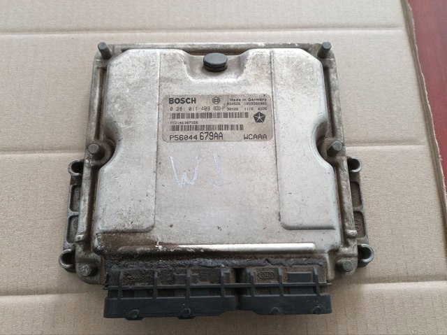 Електронний блок керування двигуном 0281011409 Bosch