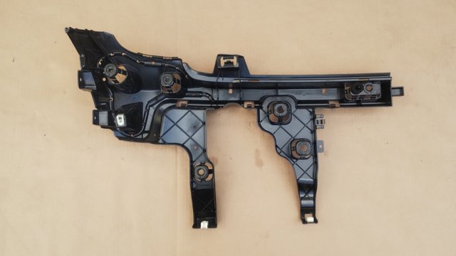  BMW 51119450688 ціна, від 141.08 USD