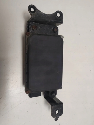  Land Rover LR081490