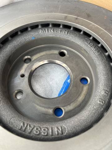 Диск гальмівний передній Nissan/Infiniti 402065NA0A