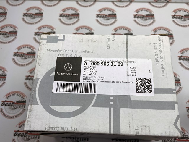 Двигун приводу гальмівного супорту заднього A0009063109 Mercedes