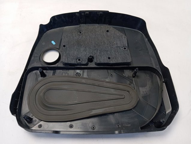 Кришка двигуна декоративна BMW 13717802847 ціна, від 31.67 USD