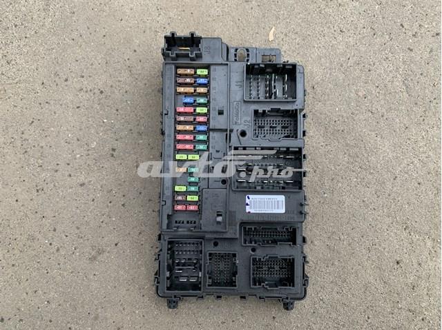 Коробка запобіжників Ford DG9T14B476 ціна, від 19.00 USD