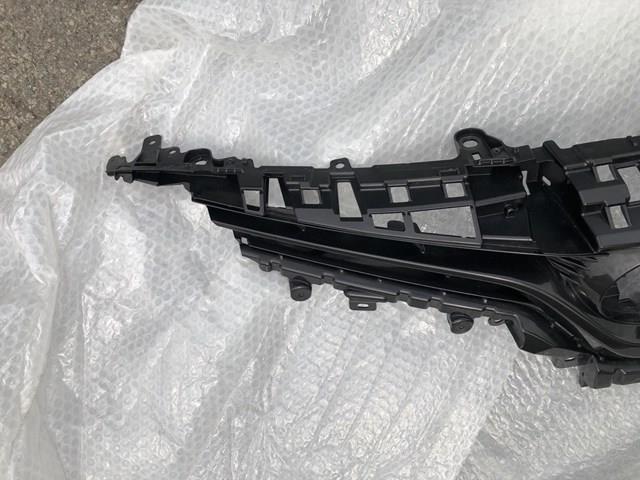 Решітка радіатора 5310133540 Toyota