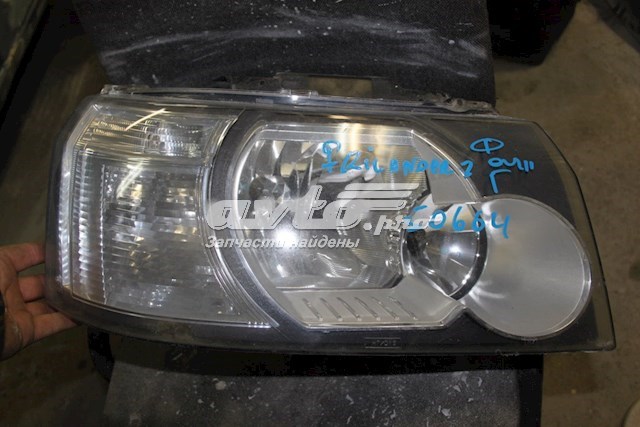 Купити LR001560 Land Rover Фара правая