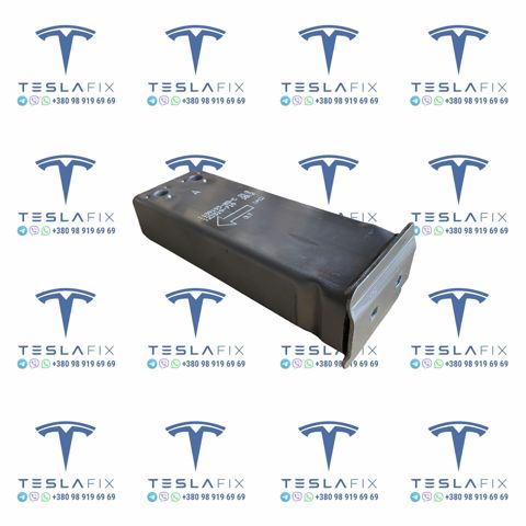 110919300C Tesla Motors Кронштейн підсилювача переднього бампера