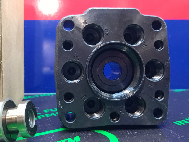 Плунжерная пара Denso 0964001700 ціна, від 226.25 USD
