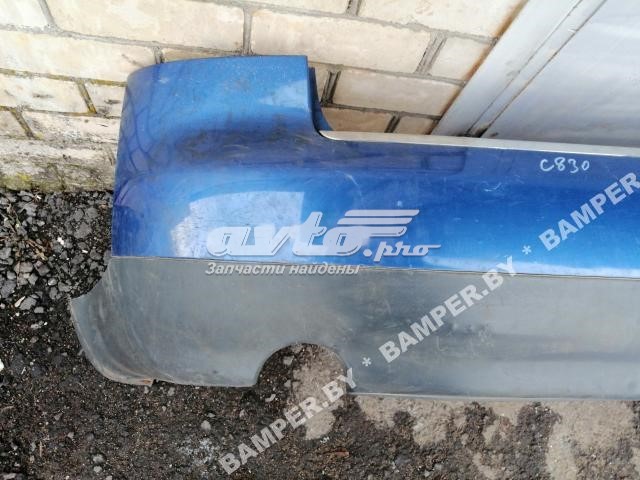 Передній бампер 8E5807511 VAG