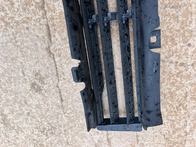 51137497779 BMW 