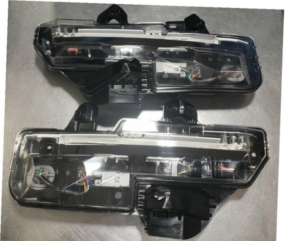 Лівий покажчик повороту Mazda DGH951070 ціна, від 108.67 USD
