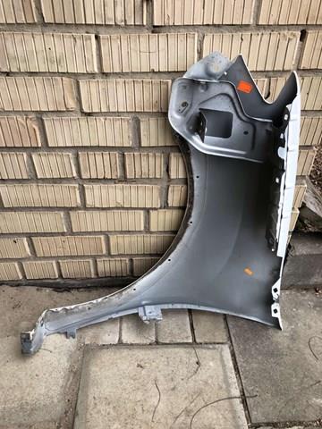 Крило переднє праве Renault (RVI) 631004482R ціна, від 41.58 USD