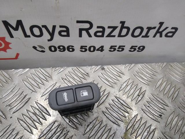 Кнопка салону приводу замка 3/5 двері (ляди)/кришки багажнику Hyundai/Kia 935503E000 ціна, від 5.50 USD