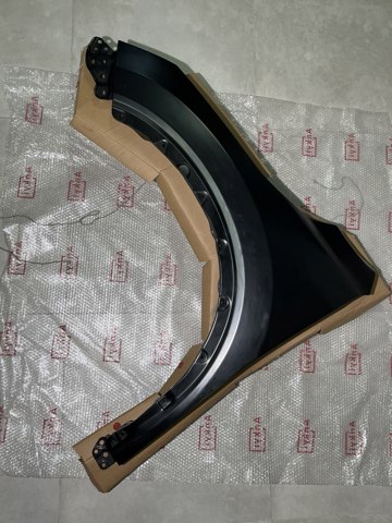 Ліве переднє крило FPS FP8180311 ціна, від 314.11 USD