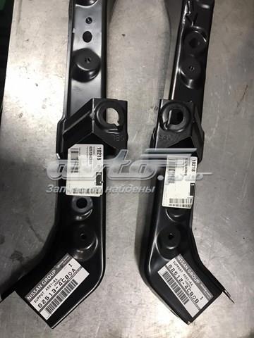 625124CB0B Nissan/Infiniti Кронштейн радіатора верхній, правий