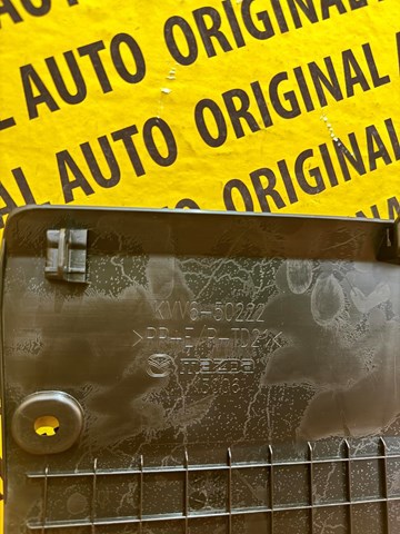 Купити KMV650222 Mazda Накладка бампера заднього