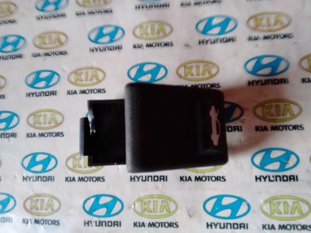  8118134000 Hyundai/Kia