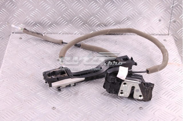 Замок задньої двері, лівої 825015NA0A Nissan/Infiniti