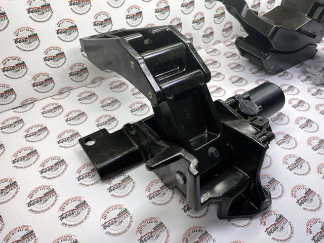 Накладка підніжки Land Rover VPLGP0248 ціна, від 1081.48 USD