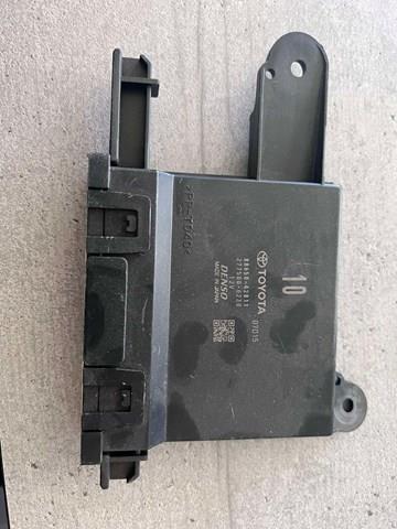 8865042811 Toyota 