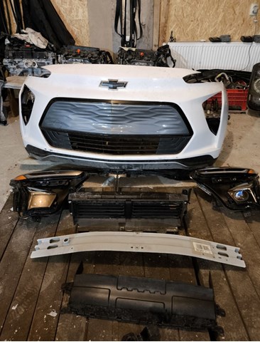 Купити 42779867 Opel Буфер (бампер) передній