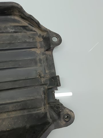 5839833010 Toyota 