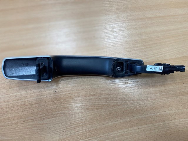 Купити GJ7Z5422404ABPTM Ford Ручка передньої двері зовнішня права