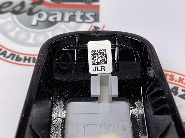  Land Rover LR106294