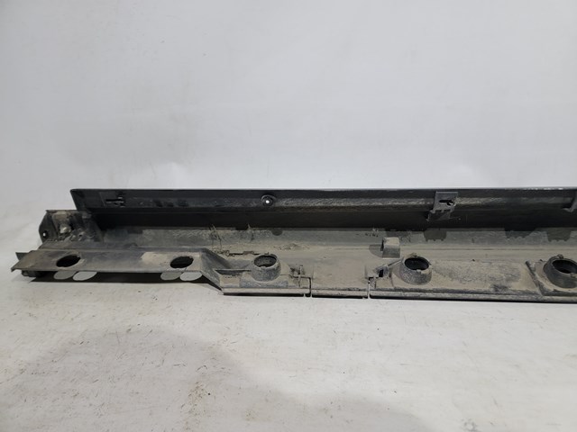  7585033130 Toyota