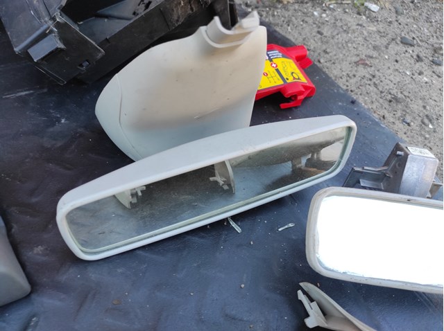 Дзеркало салону 963210814R Renault (RVI)