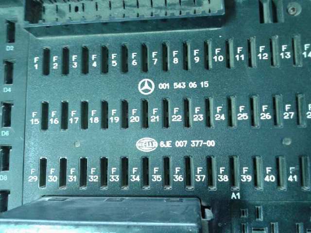 Коробка запобіжників Mercedes A0015430615 ціна, від 157.48 USD