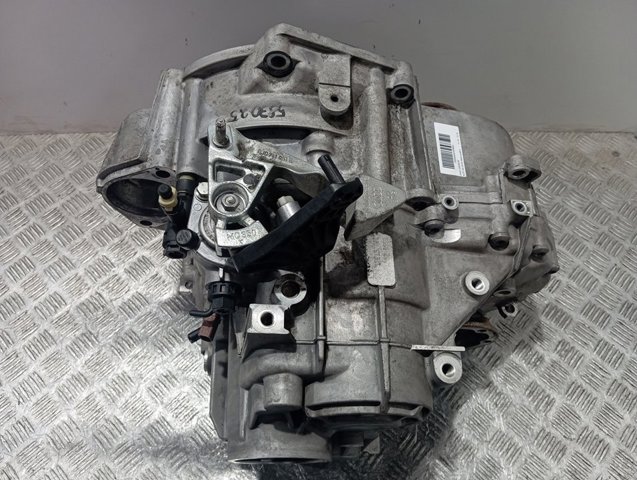 Коробка передач Audi Q3 