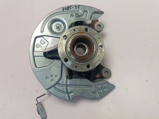 Захист гальмівного диска, переднього, правого 9815285080 Peugeot/Citroen