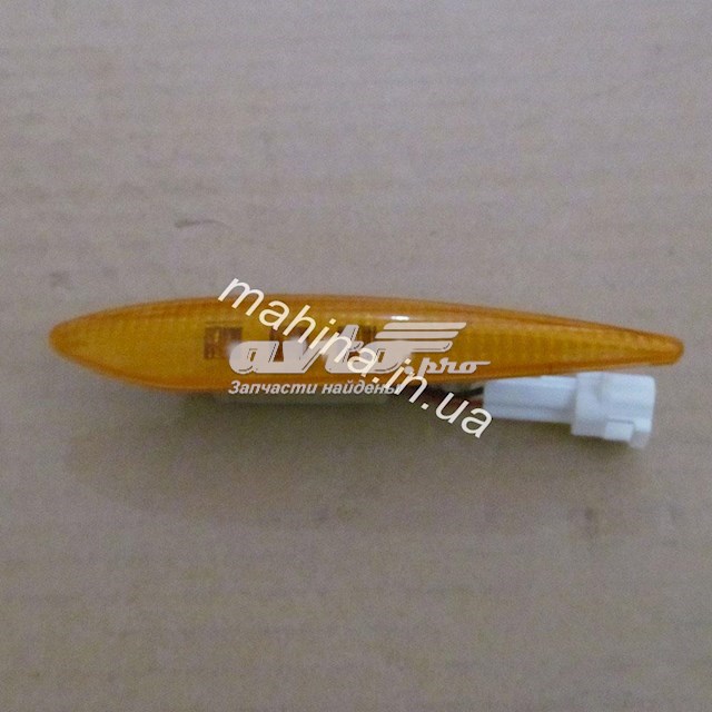 Повторювач повороту на крилі, лівий A133731010 Chery