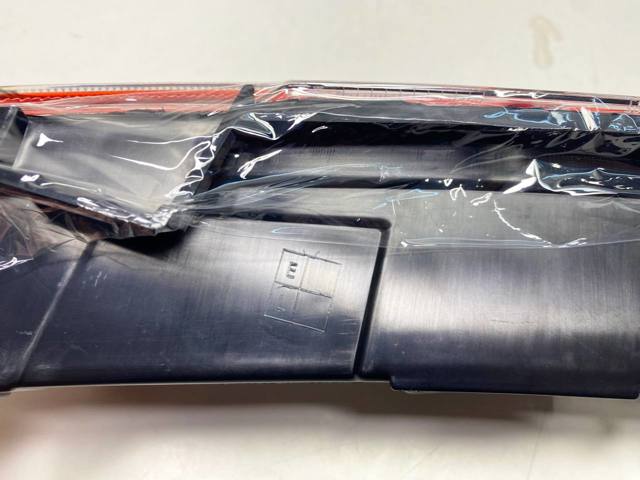 Купити LR152295 Land Rover 