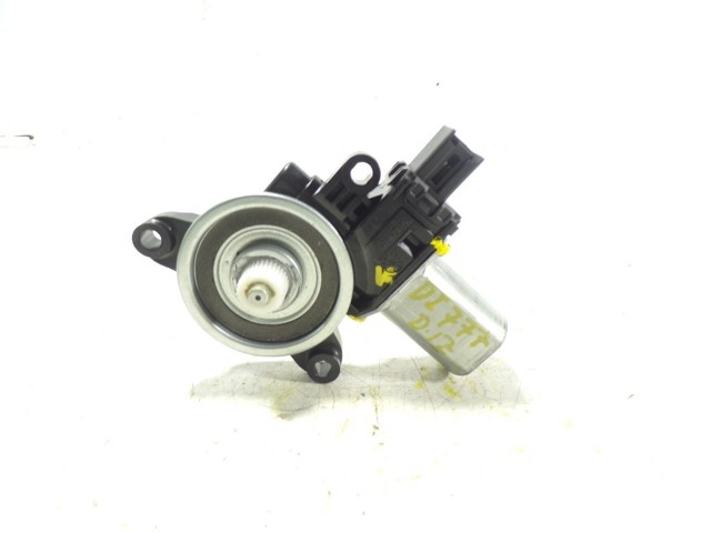  Mazda CM012820 ціна, від 28.51 USD